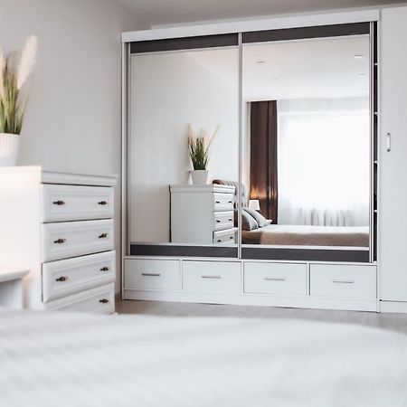 Luxury Apartments In City Center, Siauliai Zewnętrze zdjęcie